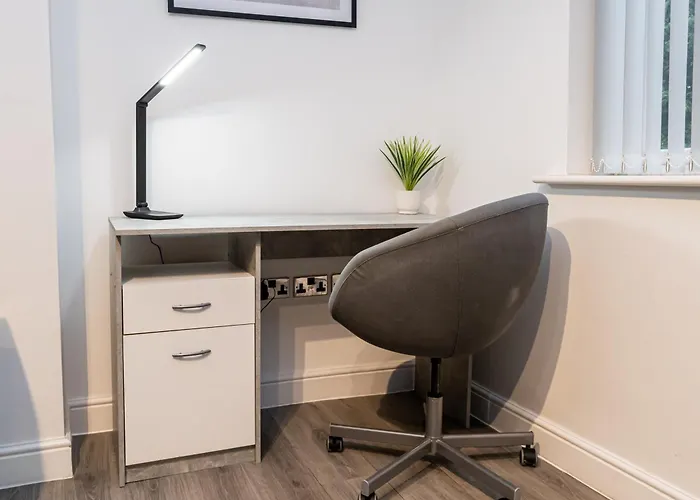1 Bedroom In Chorlton Central
